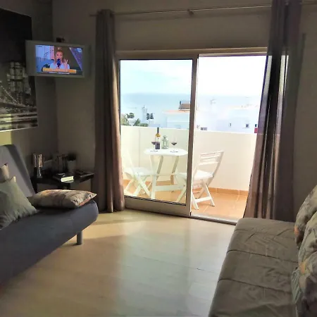 De - Apartamento *